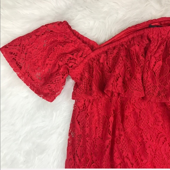 Missguided • Red Lace Off the Shoulder Shift Dress - Picture 3 of 8